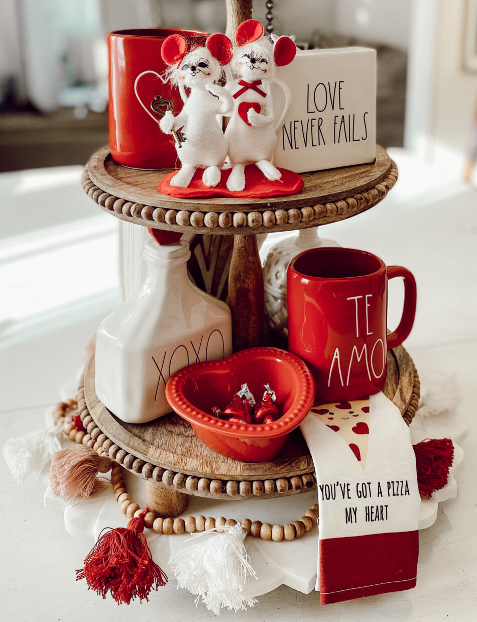 valentine tiered tray