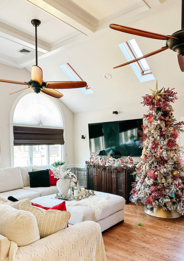 7 Practical Tips for Decorating for Christmas